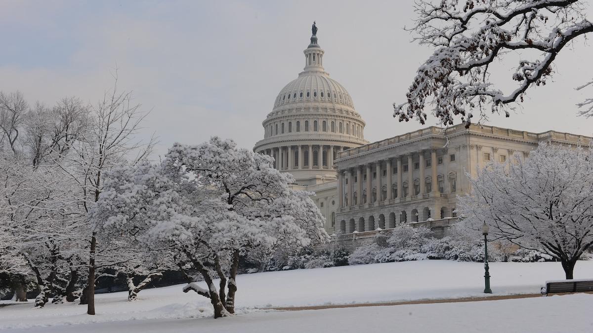 CapitolSnow2