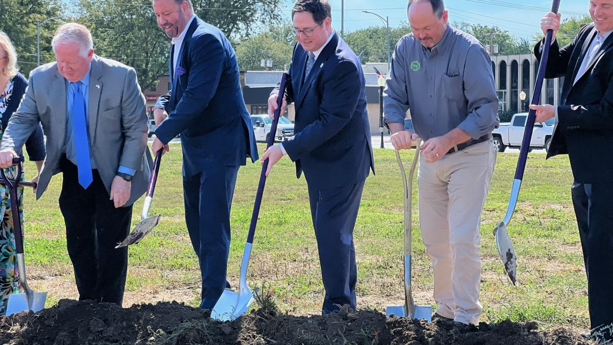 Groundbreaking of Bridge Flats