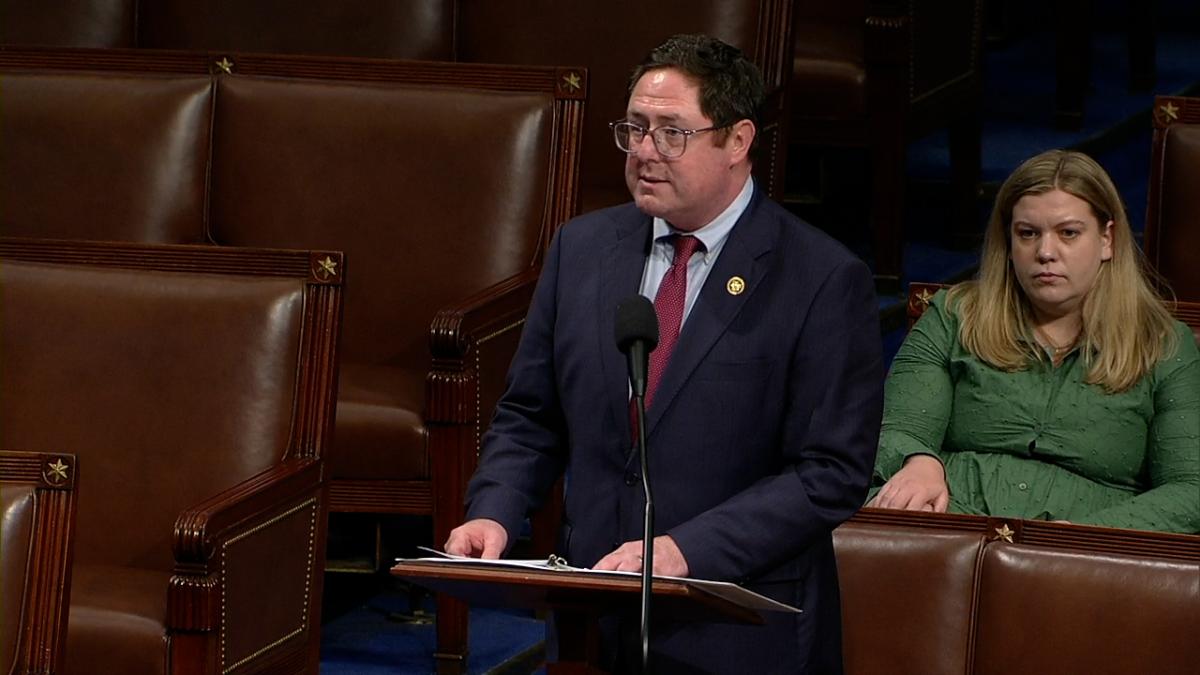 Holocaust Congressional Gold Medal Act