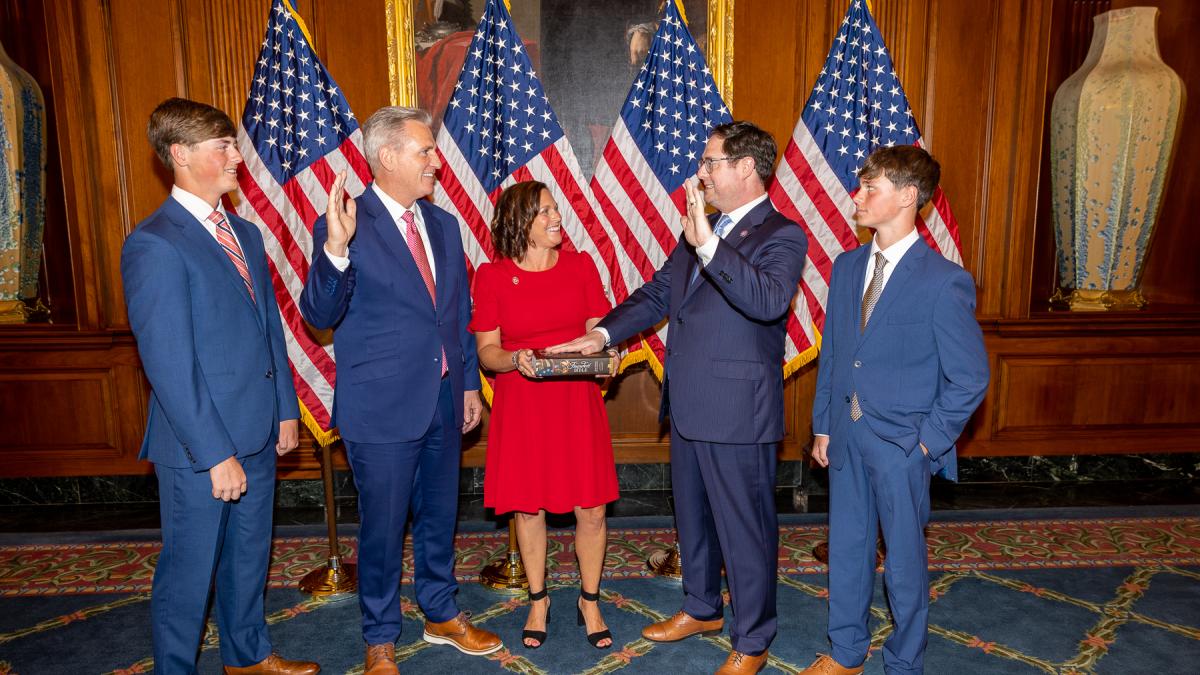 Rep. Flood being sworn in