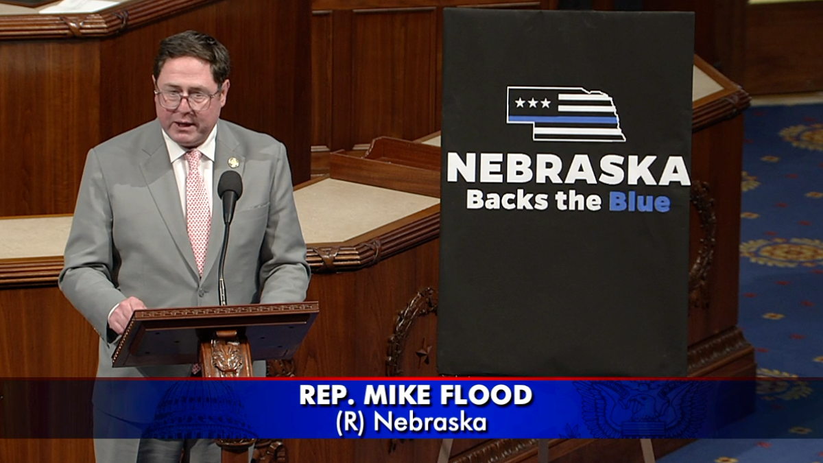 Nebraska Backs the Blue